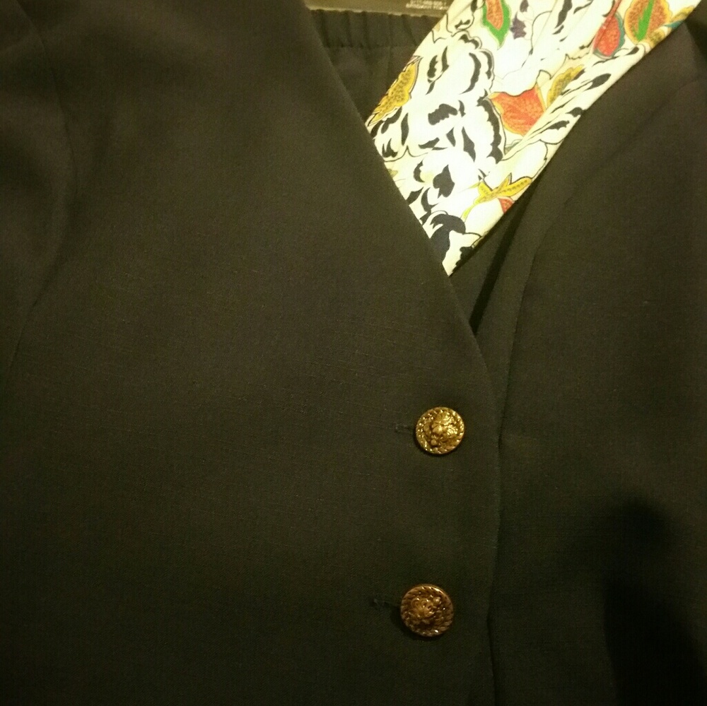 T F 2PC SUIT DARK BLUE SIZE 18